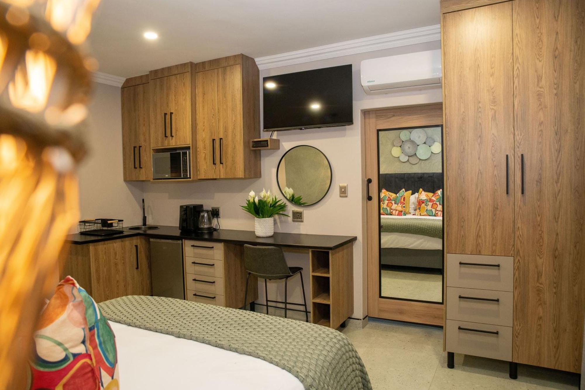 Iso'Bella Vita Guesthouse Пгалаборва Екстер'єр фото
